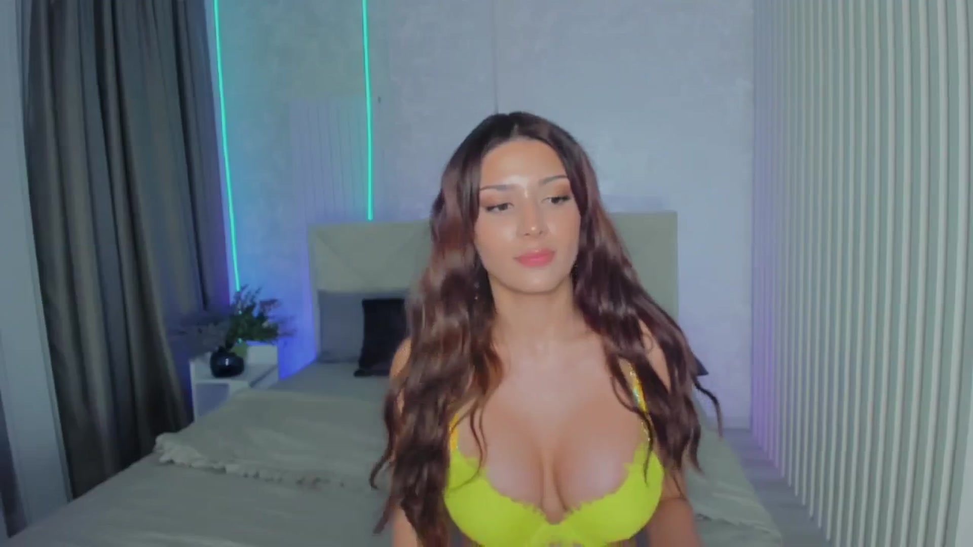 Gallery image thumbnail from Angel_on_Duty's myfreecams stream on, 07/26/2025, 22:49 image 9 of 20