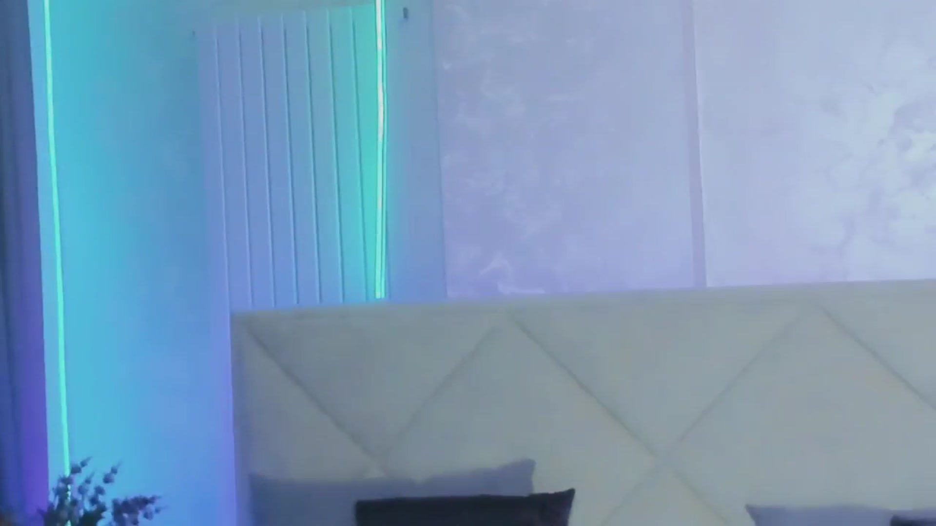 Gallery image thumbnail from Angel_on_Duty's myfreecams stream on, 07/27/2025, 24:57 image 13 of 20