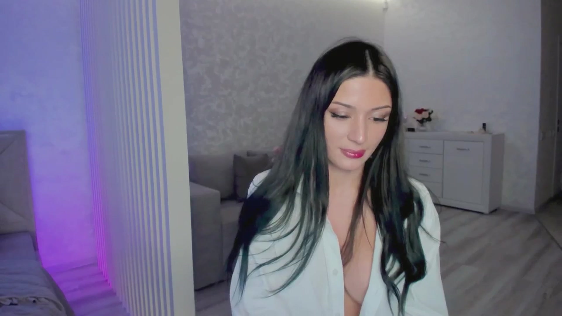 Gallery image thumbnail from Angel_on_Duty's myfreecams stream on, 07/28/2025, 24:13 image 13 of 20