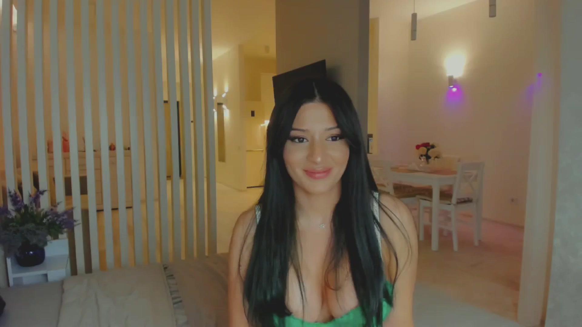 Gallery image thumbnail from Angel_on_Duty's myfreecams stream on, 07/29/2025, 21:55 image 16 of 20