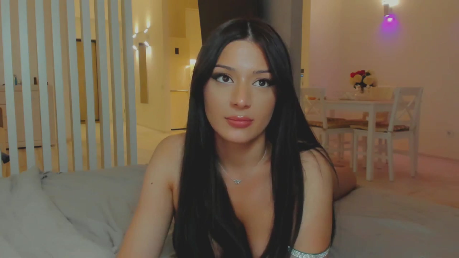 Gallery image thumbnail from Angel_on_Duty's myfreecams stream on, 07/30/2025, 01:32 image 14 of 20