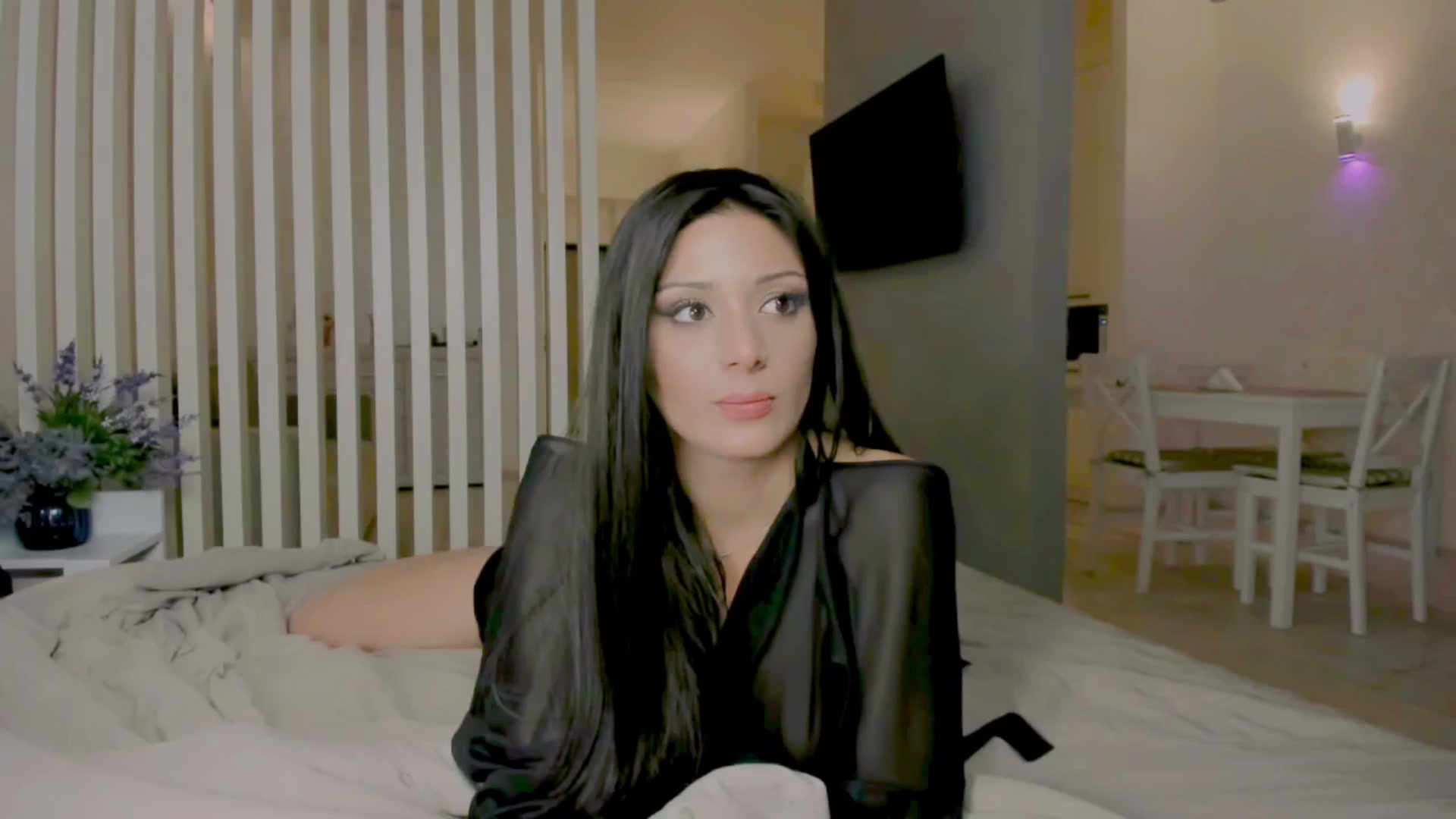 Gallery image thumbnail from Angel_on_Duty's myfreecams stream on, 08/09/2025, 01:09 image 11 of 20