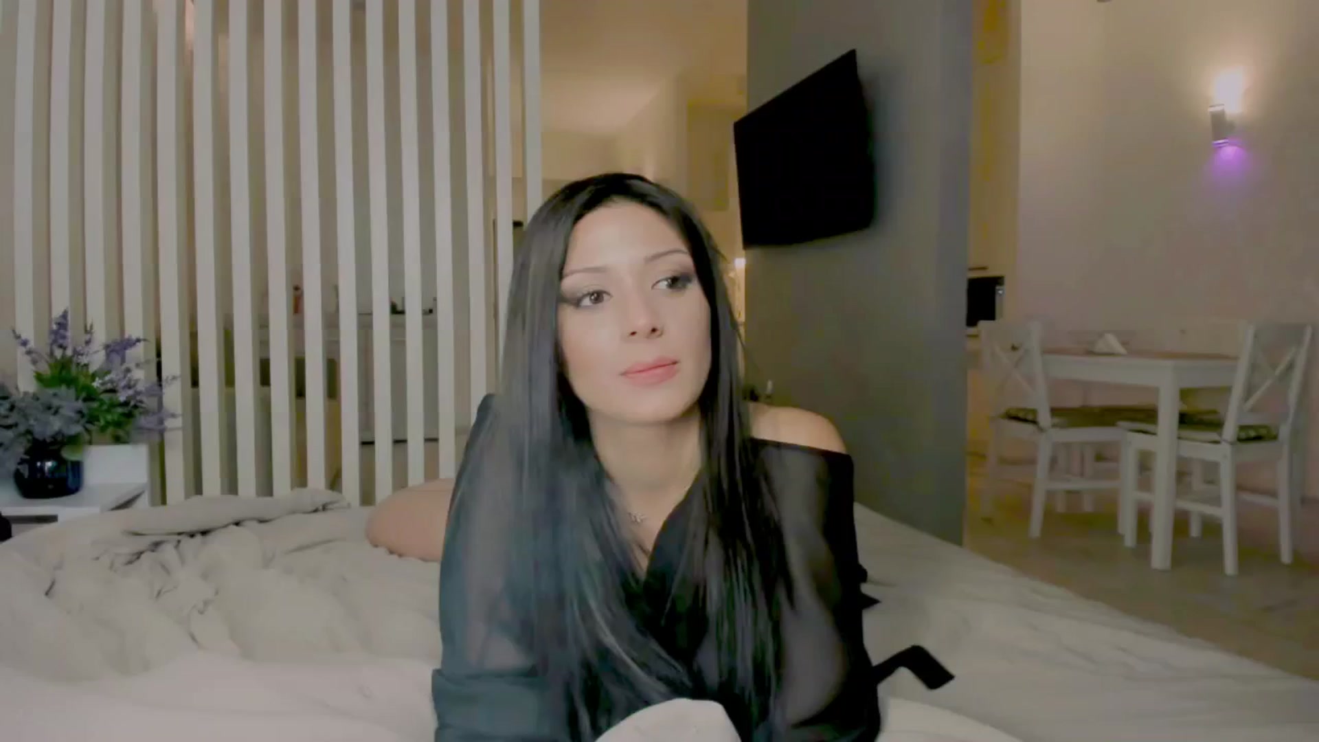 Gallery image thumbnail from Angel_on_Duty's myfreecams stream on, 08/09/2025, 01:09 image 16 of 20