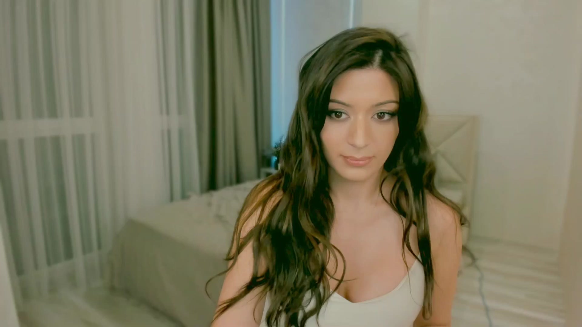Gallery image thumbnail from Angel_on_Duty's myfreecams stream on, 09/15/2025, 24:00 image 12 of 20