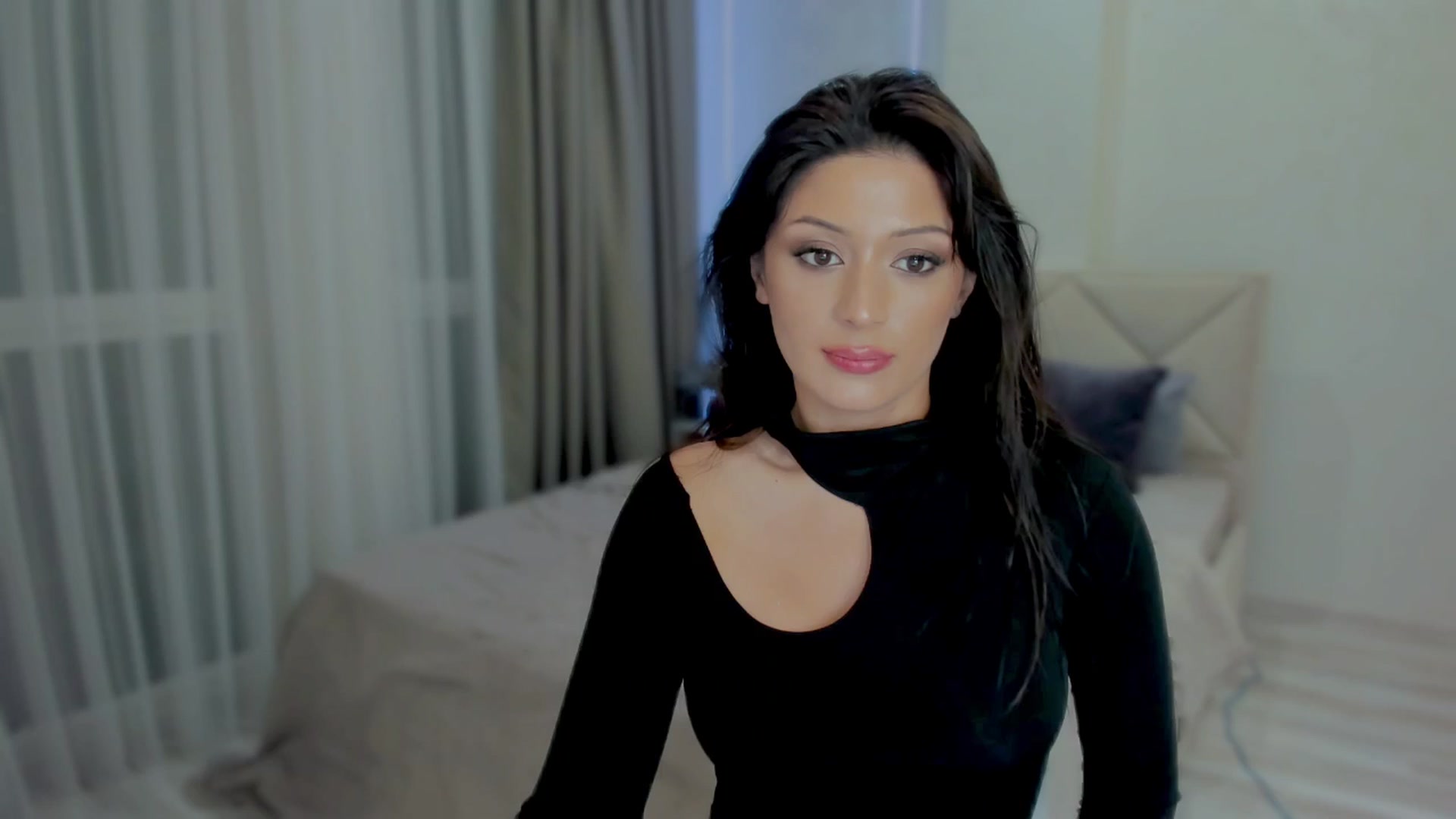 Gallery image thumbnail from Angel_on_Duty's myfreecams stream on, 09/16/2025, 24:03 image 20 of 20