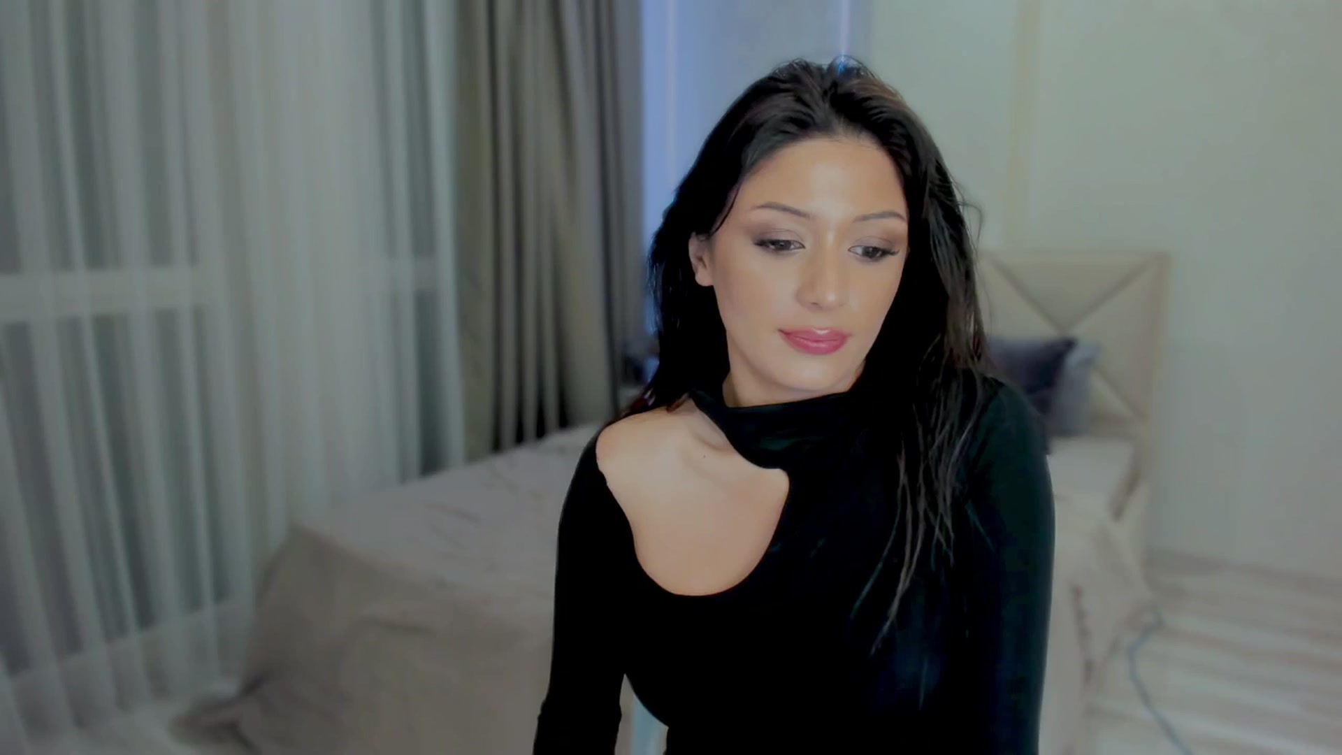 Gallery image thumbnail from Angel_on_Duty's myfreecams stream on, 09/16/2025, 24:03 image 19 of 20