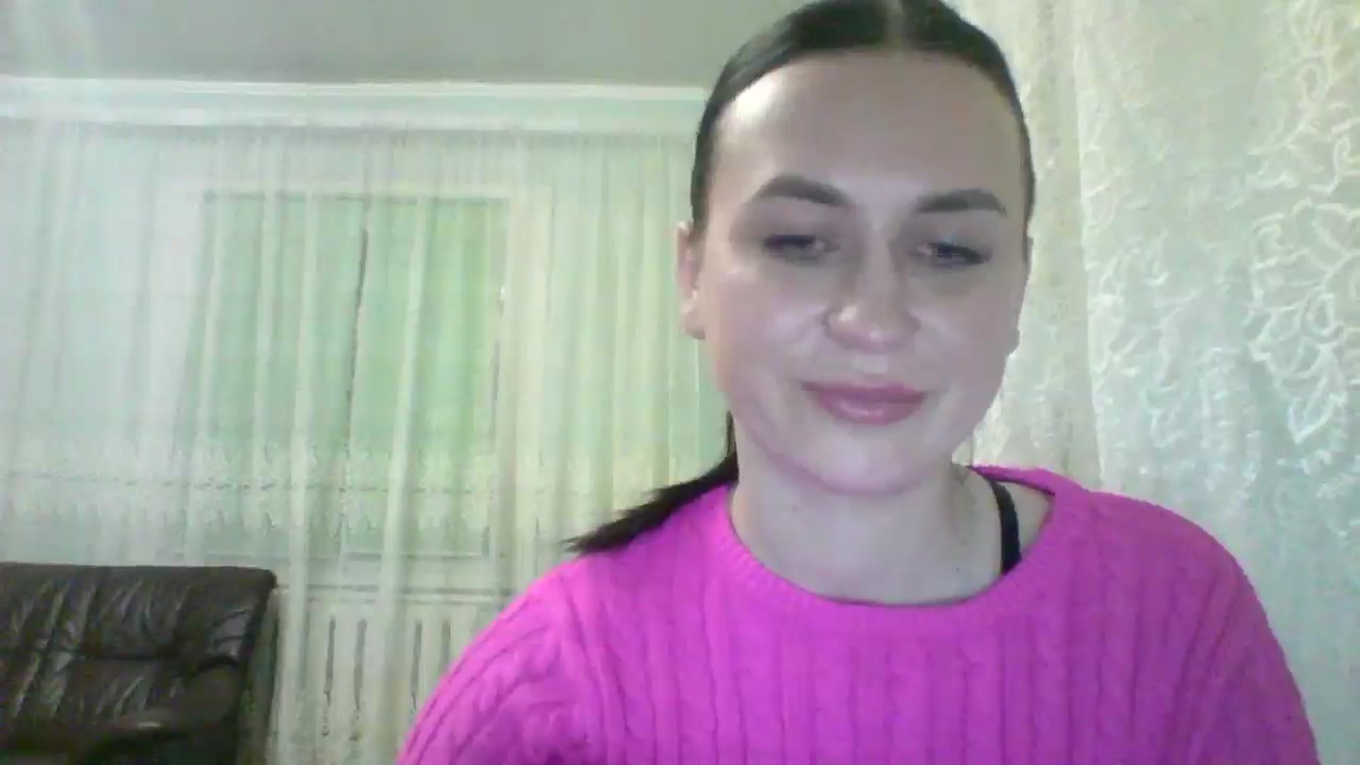 Gallery image thumbnail from AngelaBloom's myfreecams stream on, 12/22/2025, 20:23 image 17 of 20
