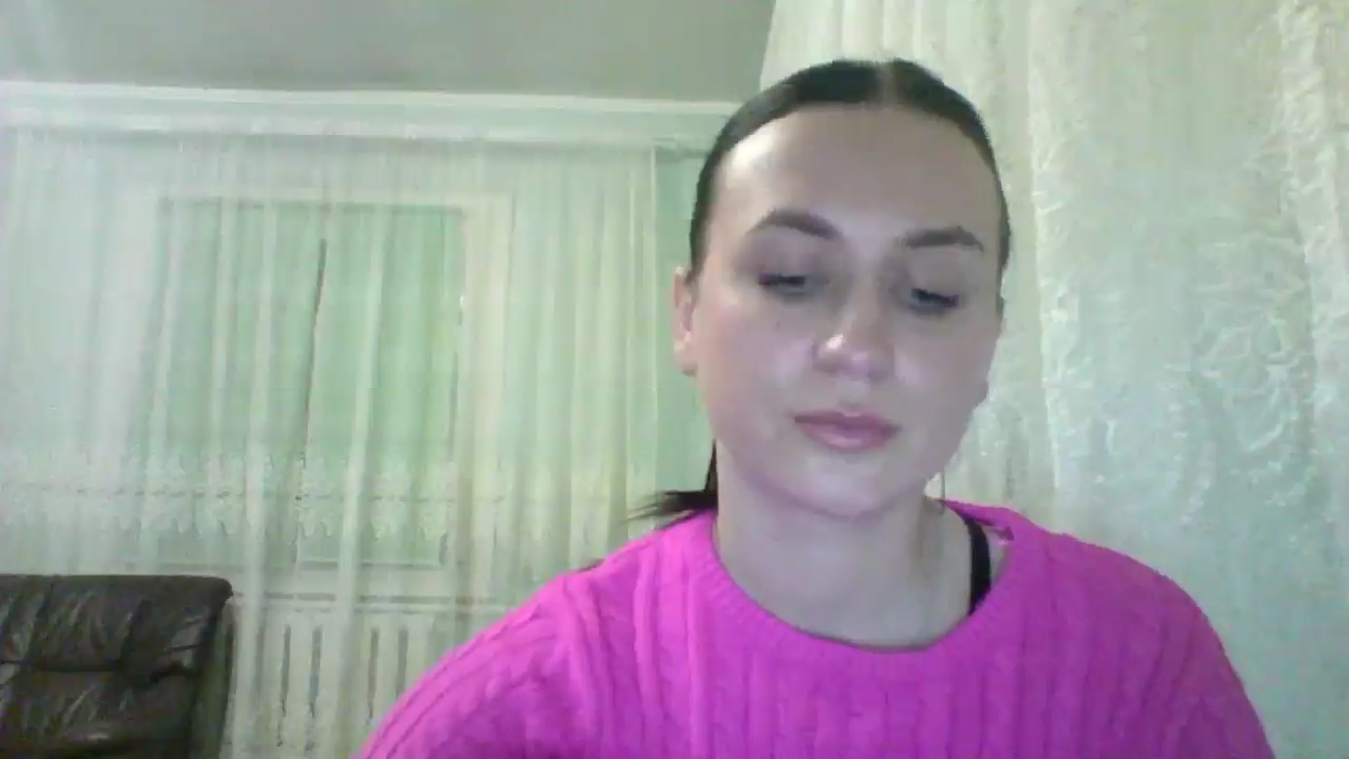 Gallery image thumbnail from AngelaBloom's myfreecams stream on, 12/22/2025, 20:23 image 11 of 20