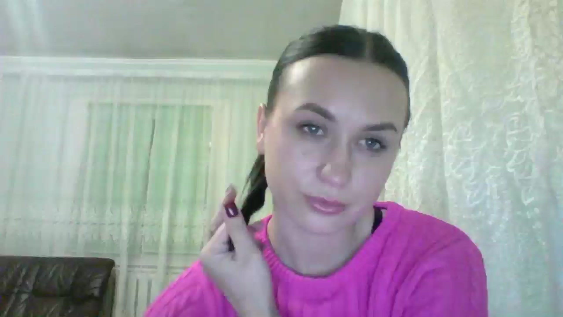 Gallery image thumbnail from AngelaBloom's myfreecams stream on, 12/22/2025, 20:23 image 5 of 20