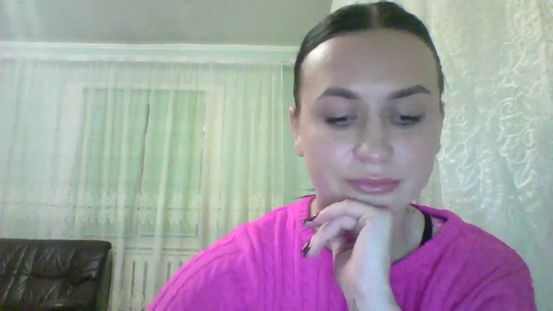 Gallery image thumbnail from AngelaBloom's myfreecams stream on, 12/22/2025, 20:23 image 15 of 20