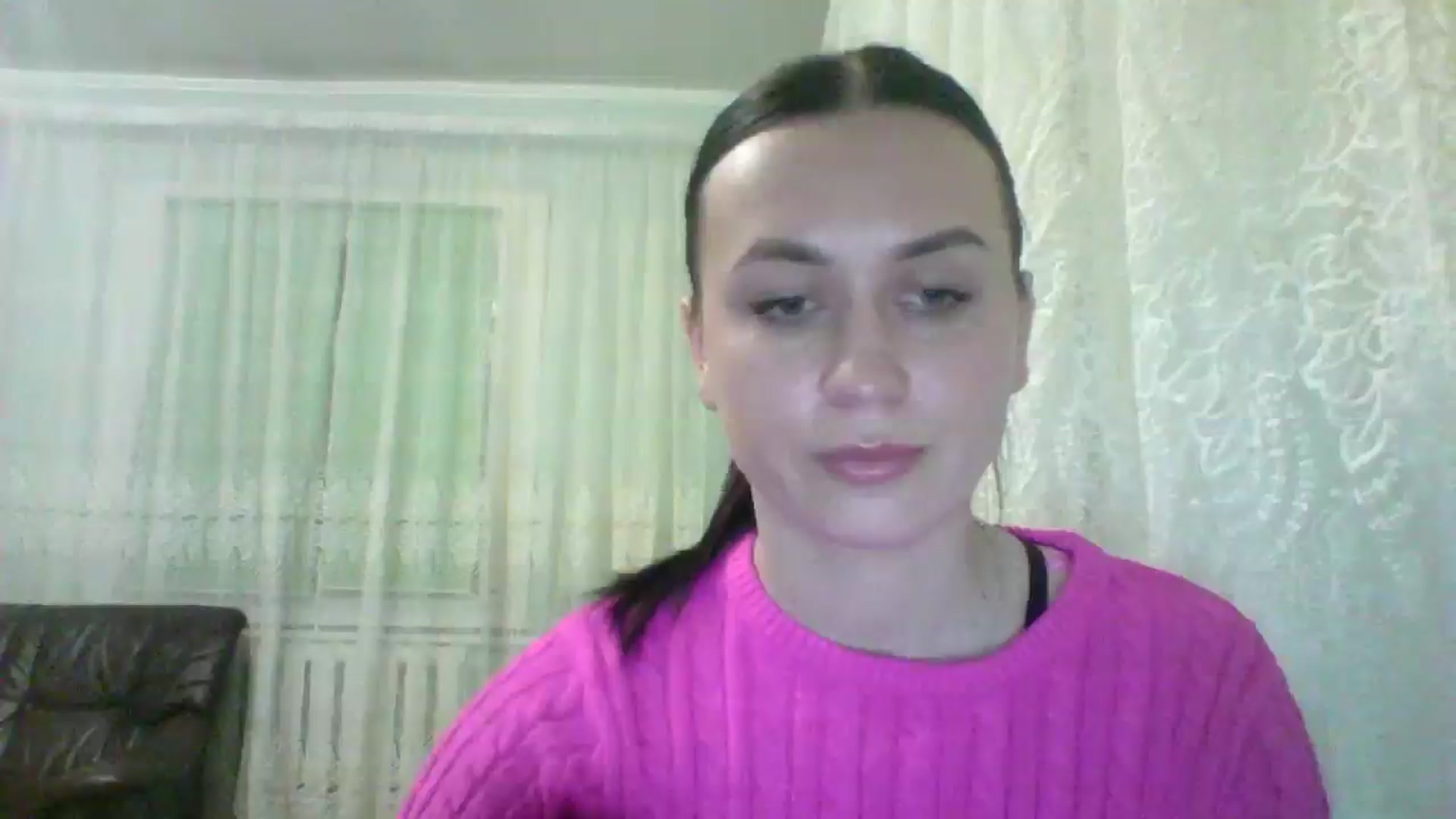 Gallery image thumbnail from AngelaBloom's myfreecams stream on, 12/22/2025, 20:23 image 10 of 20