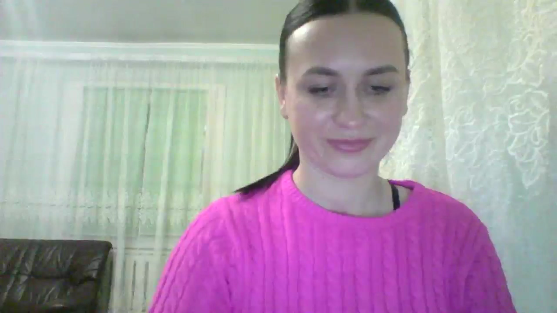 Gallery image thumbnail from AngelaBloom's myfreecams stream on, 12/22/2025, 20:23 image 16 of 20