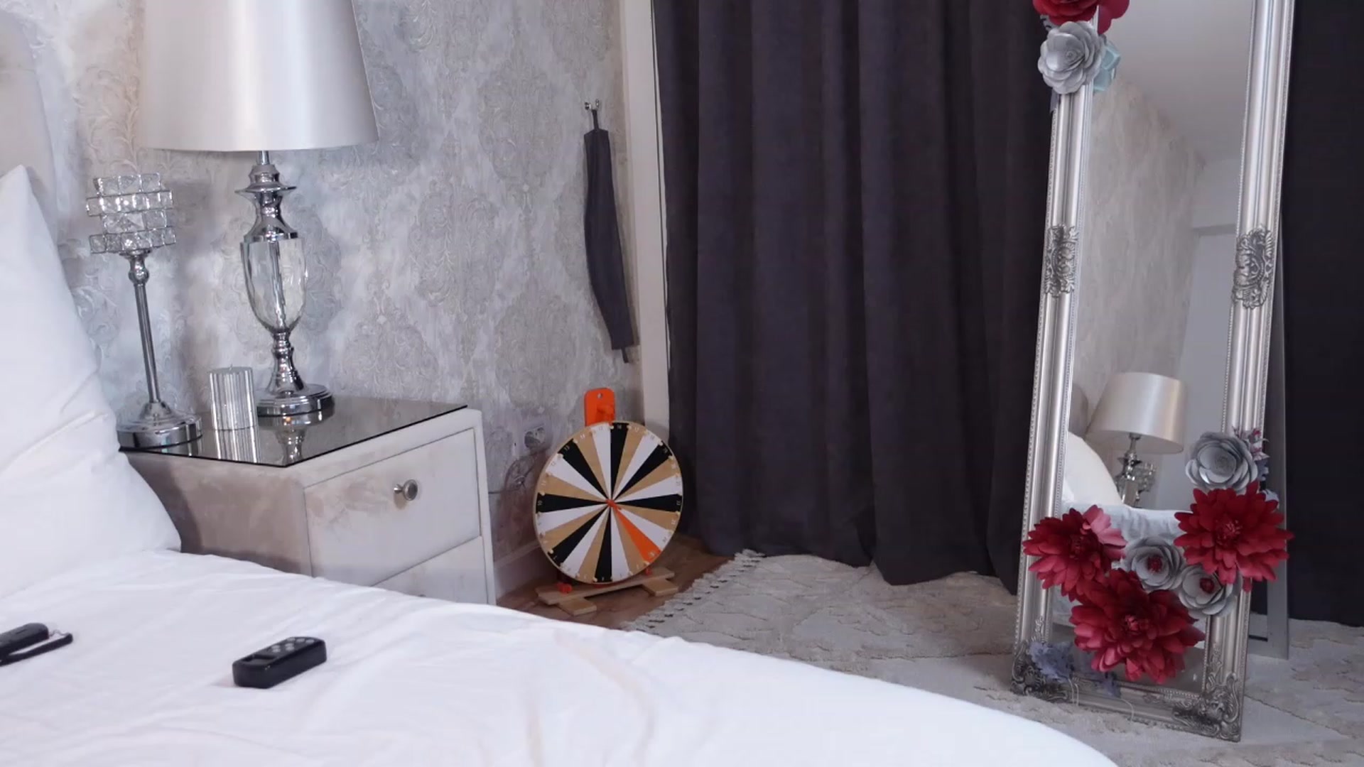 Gallery image thumbnail from AngelaFaye's myfreecams stream on, 11/19/2022, 01:46 image 19 of 20