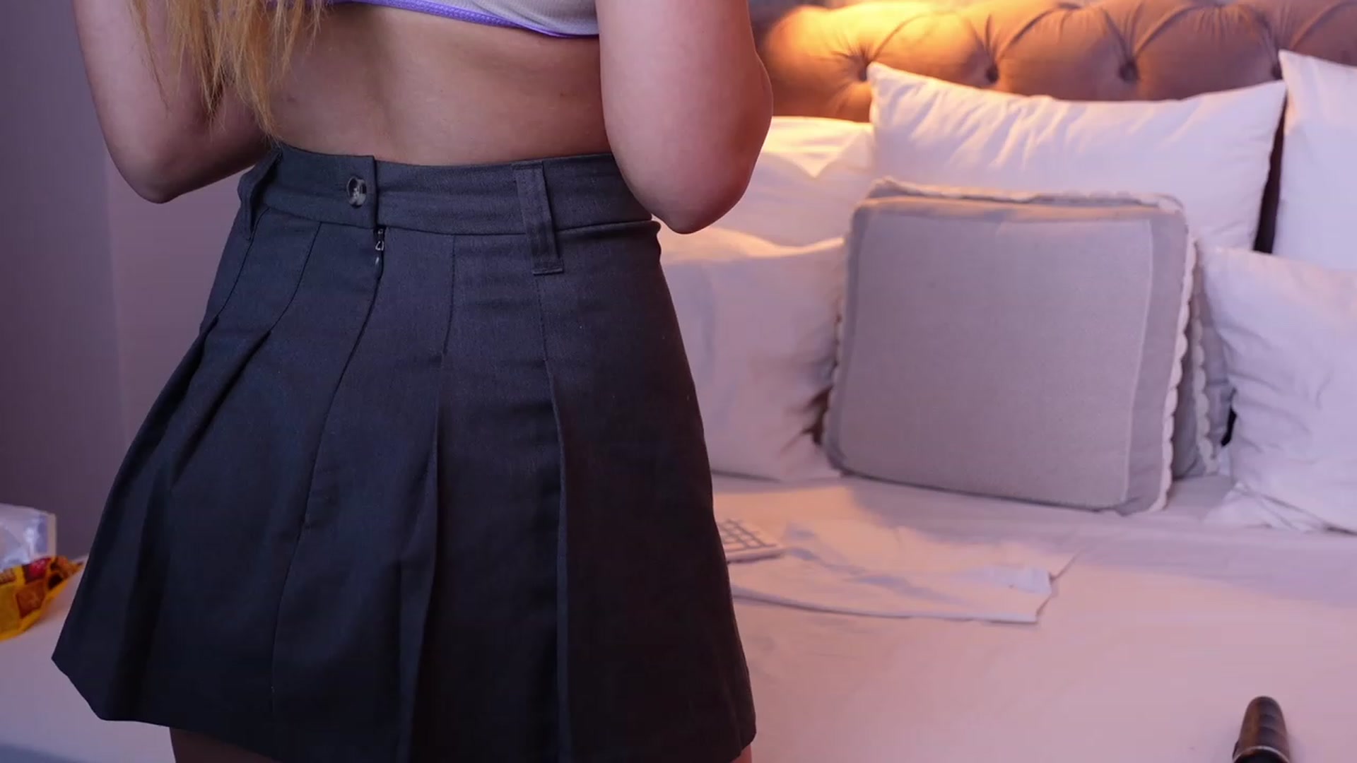 Gallery image thumbnail from AngelaFaye's myfreecams stream on, 04/06/2023, 12:17 image 8 of 20