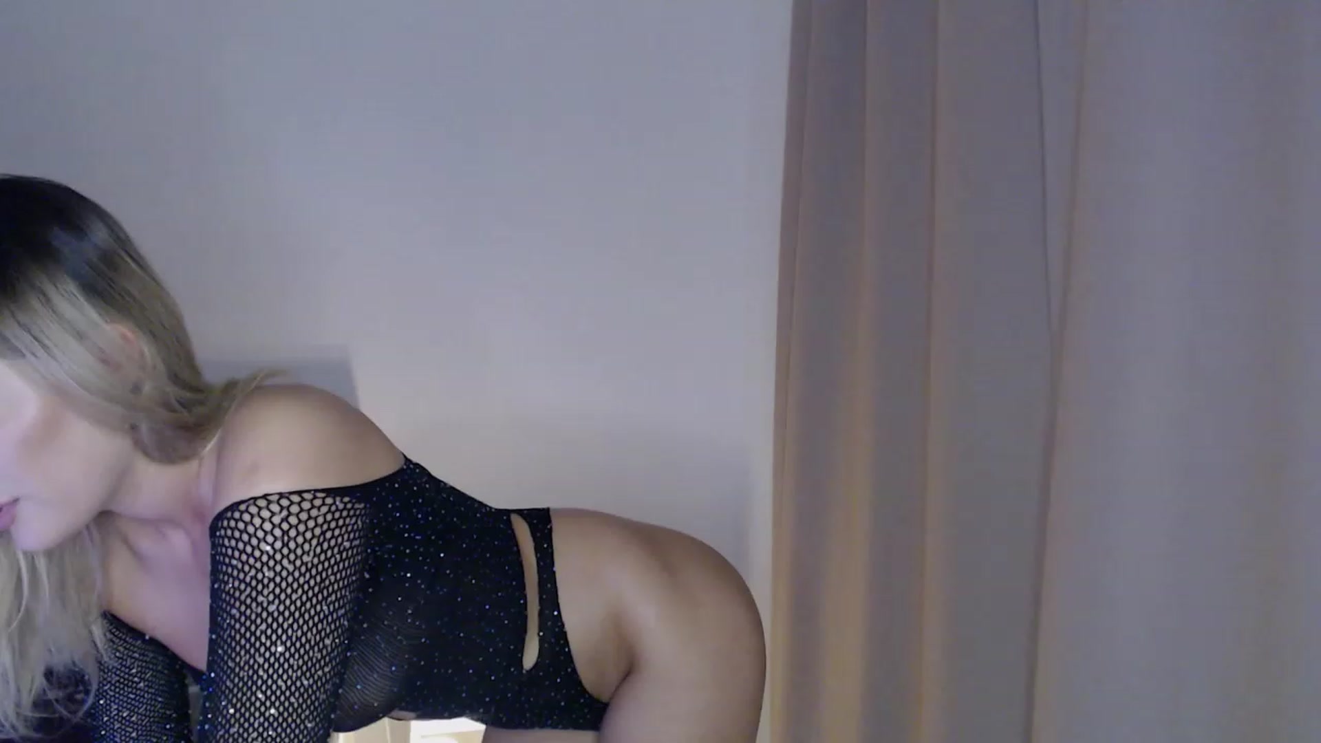 Gallery image thumbnail from AngelaFaye's myfreecams stream on, 11/08/2023, 15:59 image 11 of 20