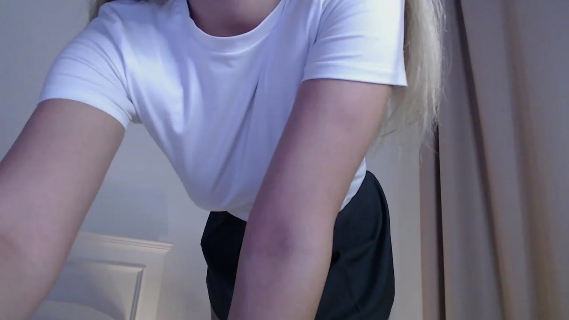 Gallery image thumbnail from AngelaFaye's myfreecams stream on, 11/12/2023, 15:38 image 16 of 20