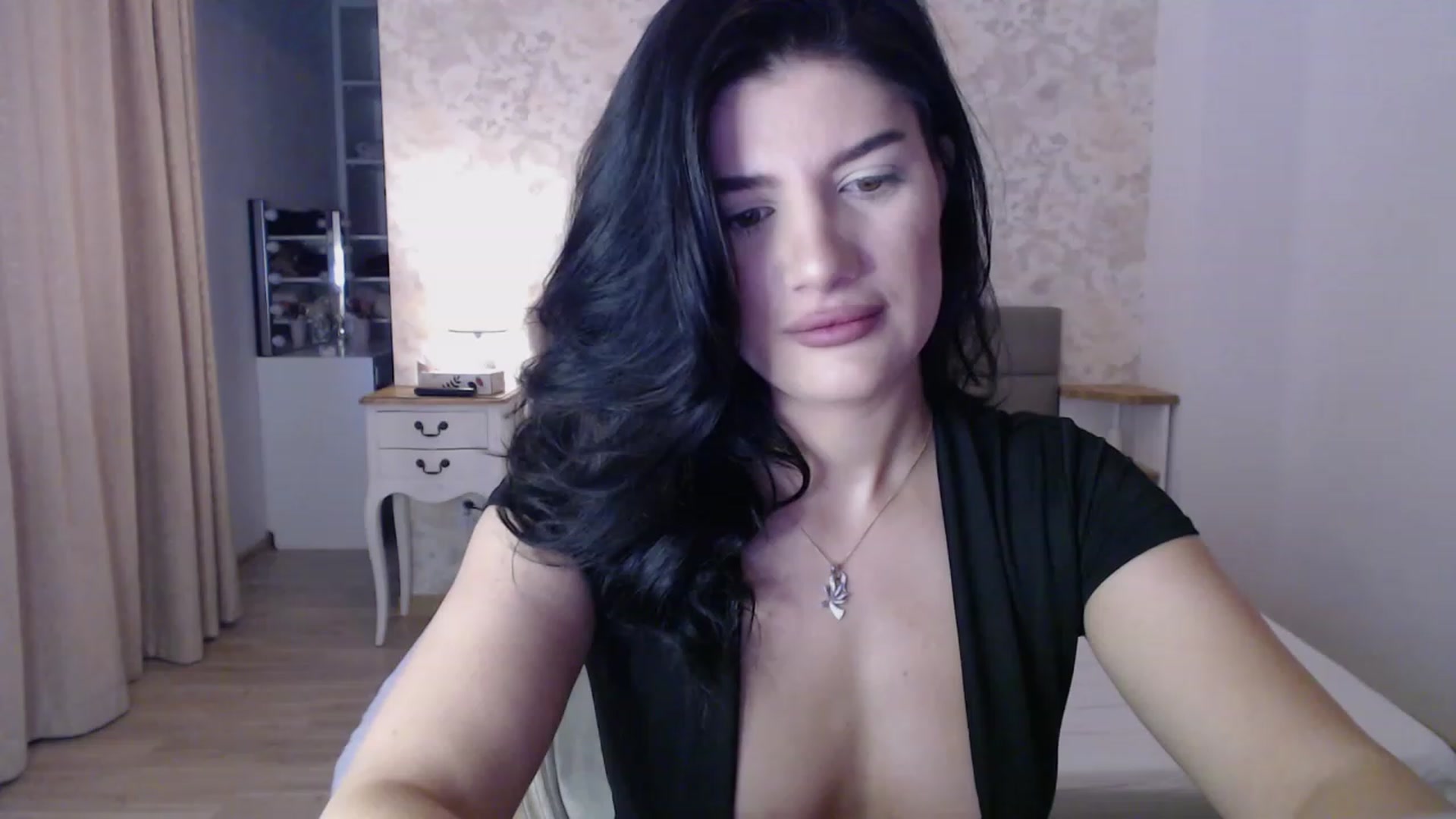 Gallery image thumbnail from AngelaFaye's myfreecams stream on, 12/07/2023, 08:19 image 13 of 20