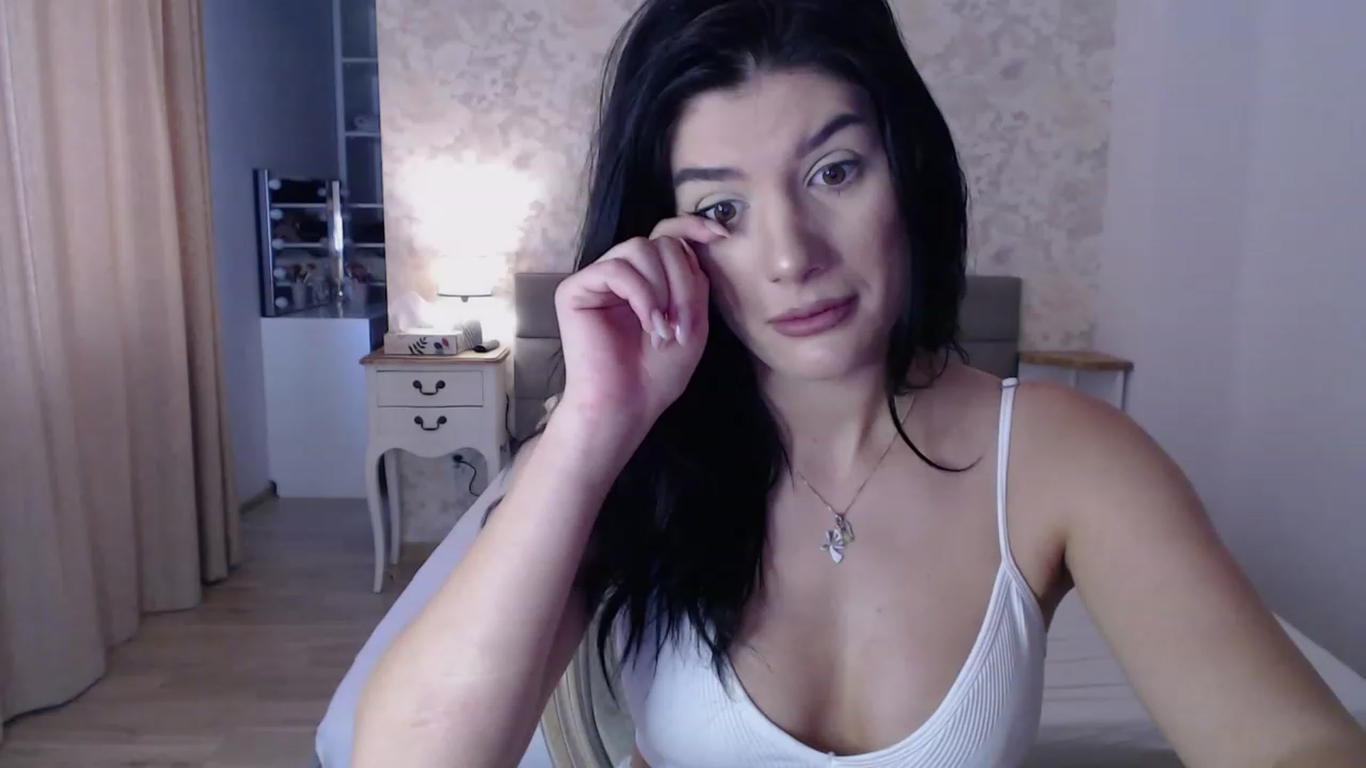 Gallery image thumbnail from AngelaFaye's myfreecams stream on, 12/08/2023, 09:17 image 17 of 20