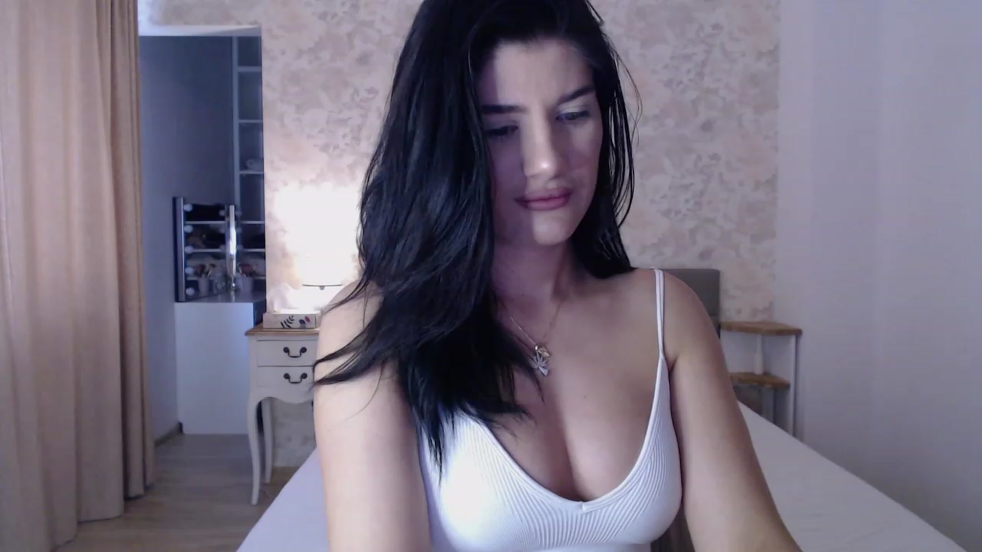 Gallery image thumbnail from AngelaFaye's myfreecams stream on, 12/08/2023, 09:17 image 12 of 20