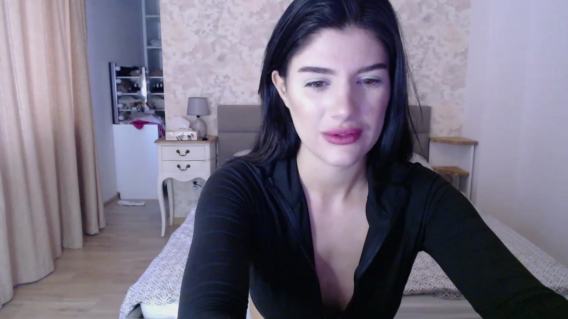 Gallery image thumbnail from AngelaFaye's myfreecams stream on, 12/11/2023, 10:01 image 17 of 20