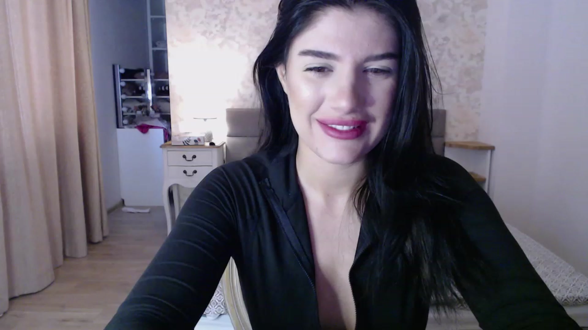 Gallery image thumbnail from AngelaFaye's myfreecams stream on, 12/11/2023, 10:01 image 8 of 20