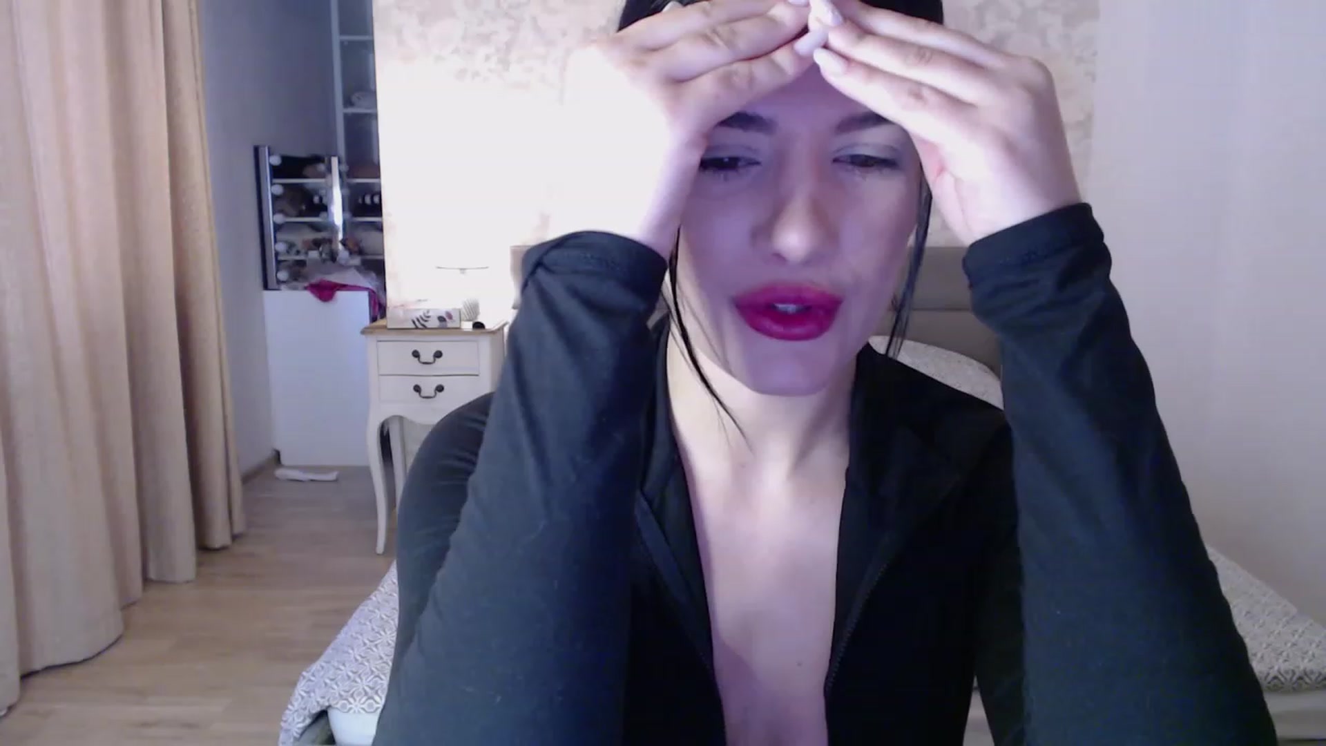 Gallery image thumbnail from AngelaFaye's myfreecams stream on, 12/11/2023, 10:01 image 5 of 20