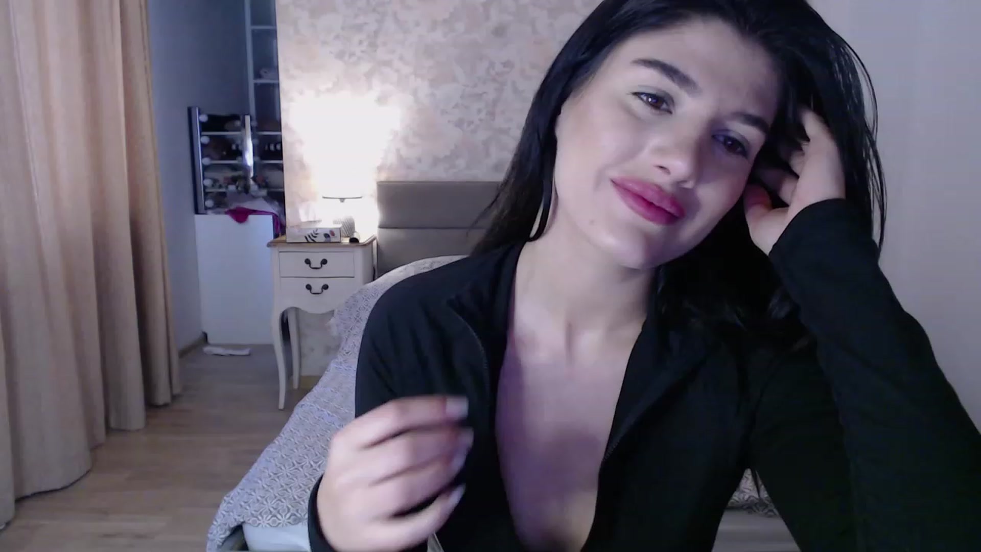 Gallery image thumbnail from AngelaFaye's myfreecams stream on, 12/11/2023, 10:01 image 13 of 20