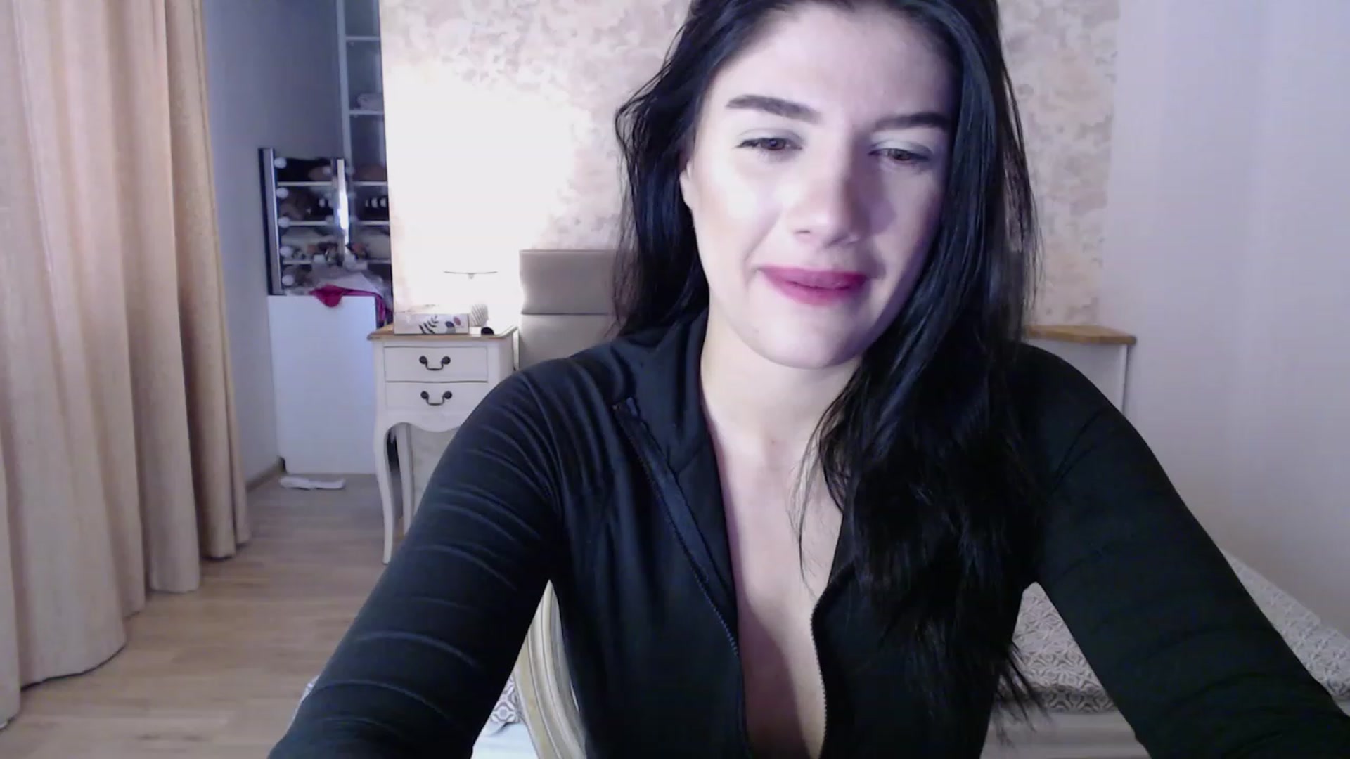 Gallery image thumbnail from AngelaFaye's myfreecams stream on, 12/11/2023, 10:01 image 7 of 20