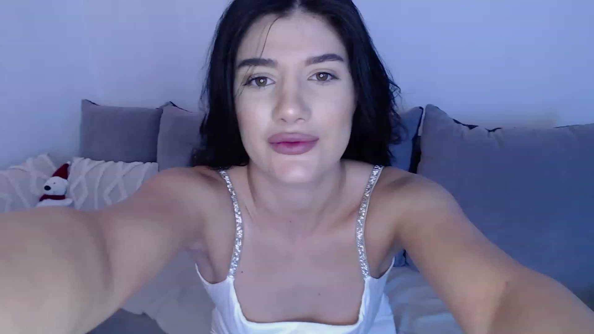 Gallery image thumbnail from AngelaFaye's myfreecams stream on, 12/12/2023, 13:18 image 18 of 20