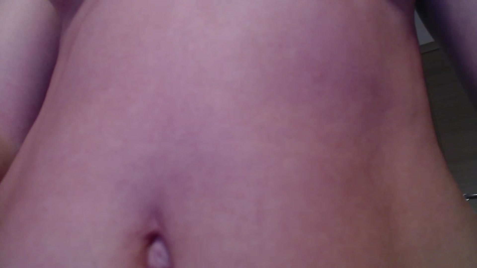 Gallery image thumbnail from AngelaFaye's myfreecams stream on, 01/04/2024, 18:15 image 13 of 20