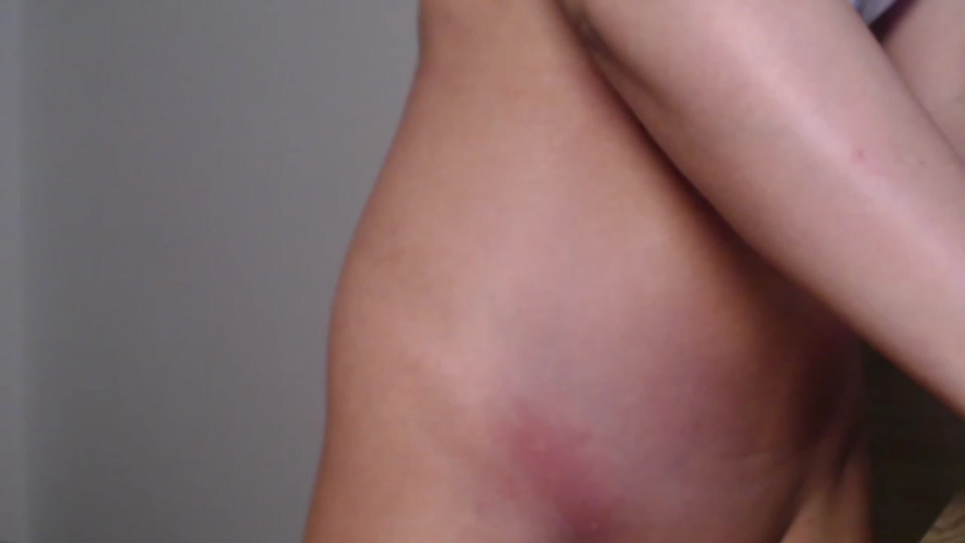 Gallery image thumbnail from AngelaFaye's myfreecams stream on, 01/06/2024, 17:22 image 12 of 20