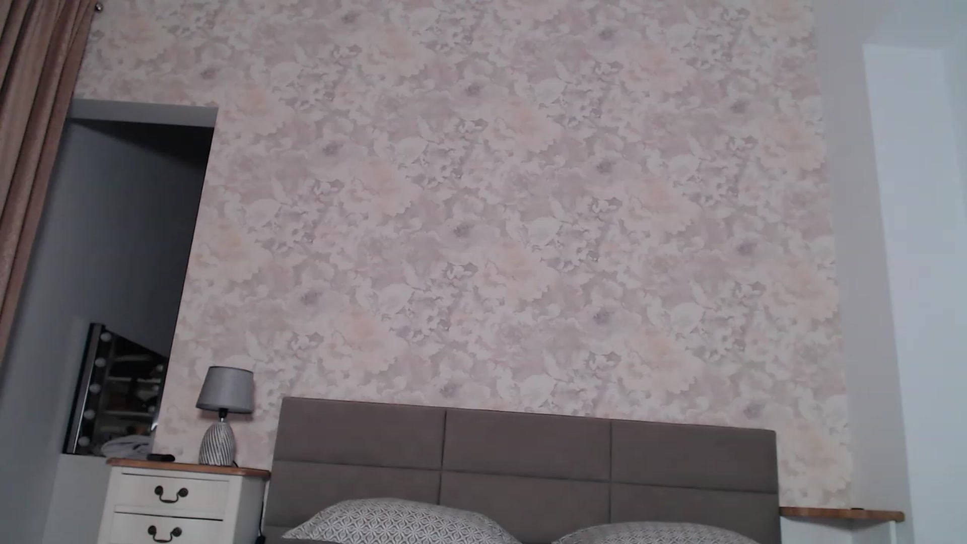 Gallery image thumbnail from AngelaFaye's myfreecams stream on, 01/07/2024, 19:29 image 19 of 20