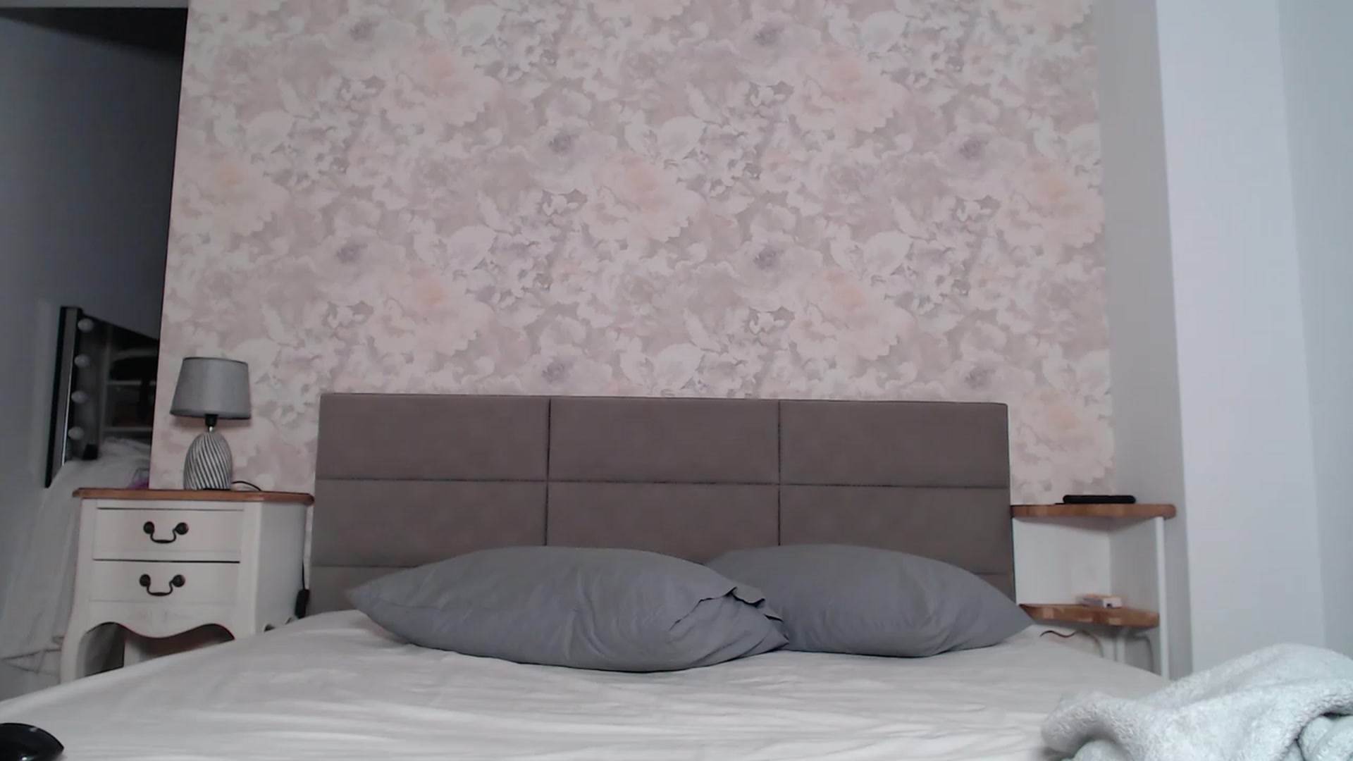 Gallery image thumbnail from AngelaFaye's myfreecams stream on, 01/13/2024, 22:37 image 5 of 20