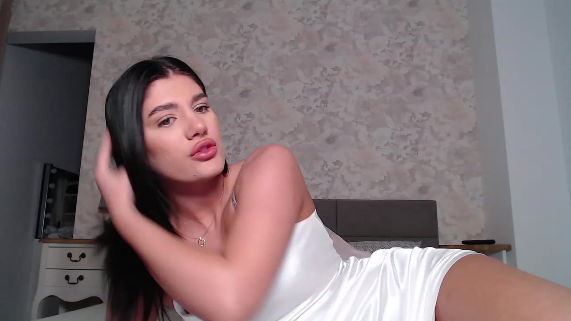 Gallery image thumbnail from AngelaFaye's myfreecams stream on, 02/06/2024, 17:40 image 2 of 20