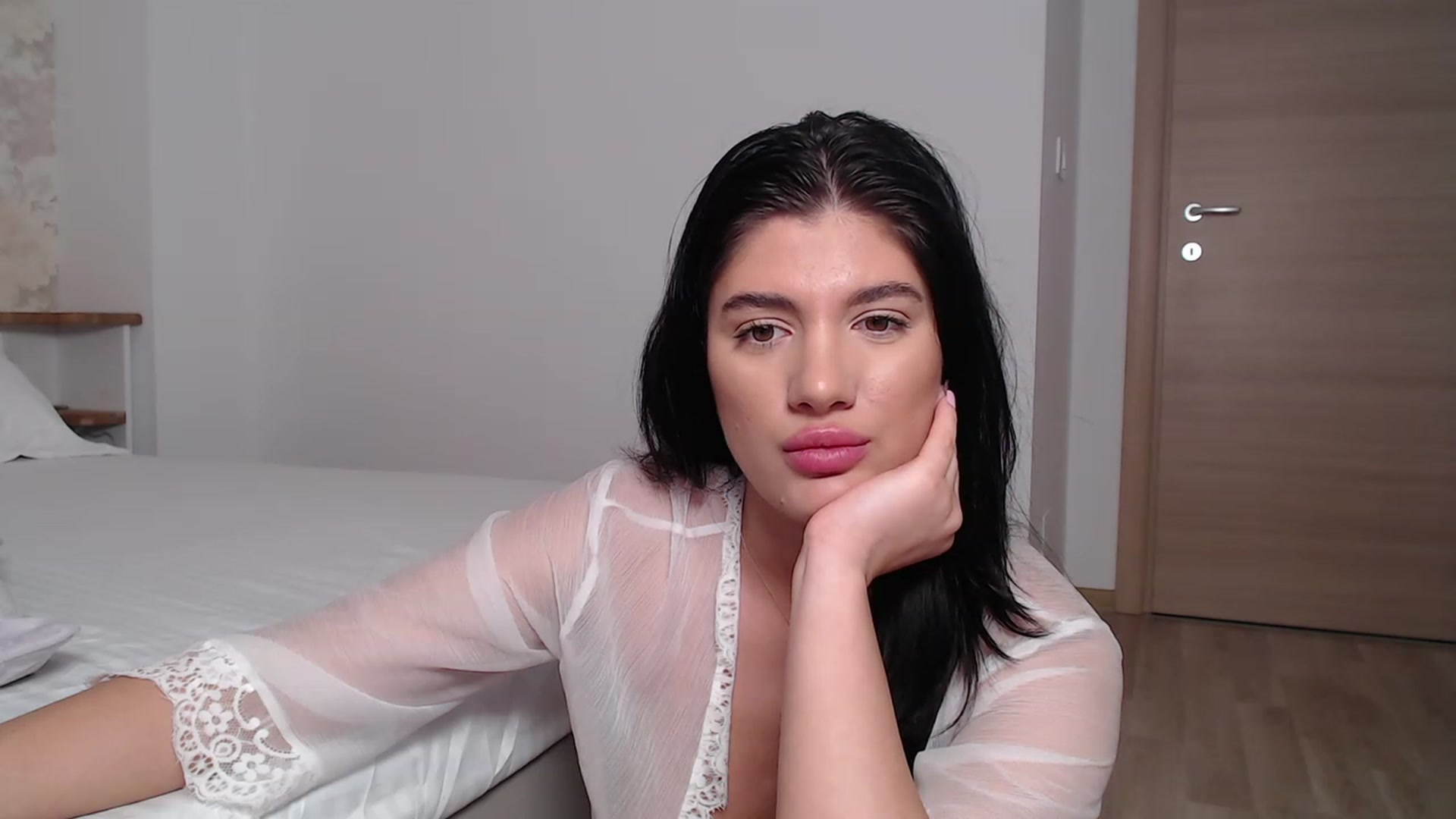 Gallery image thumbnail from AngelaFaye's myfreecams stream on, 02/27/2024, 12:38 image 14 of 20