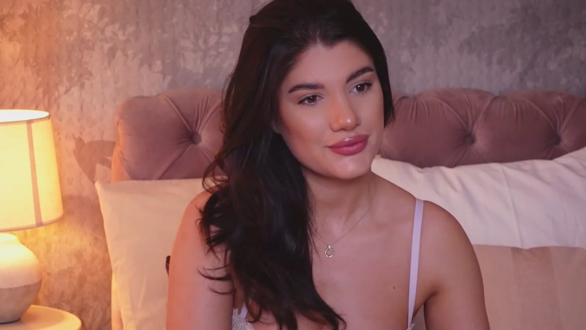 Gallery image thumbnail from AngelaFaye's myfreecams stream on, 03/16/2024, 07:05 image 15 of 20