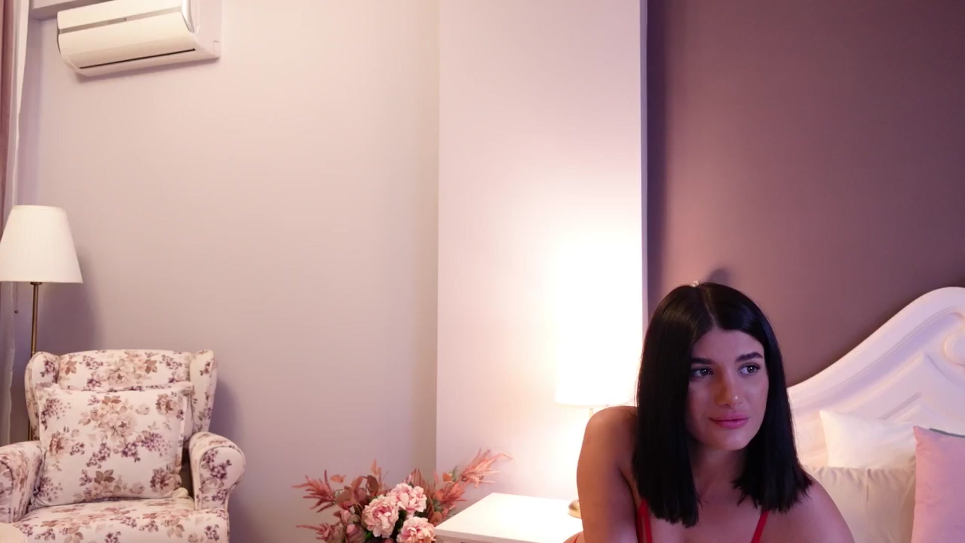 Gallery image thumbnail from AngelaFaye's myfreecams stream on, 05/23/2024, 11:16 image 17 of 20