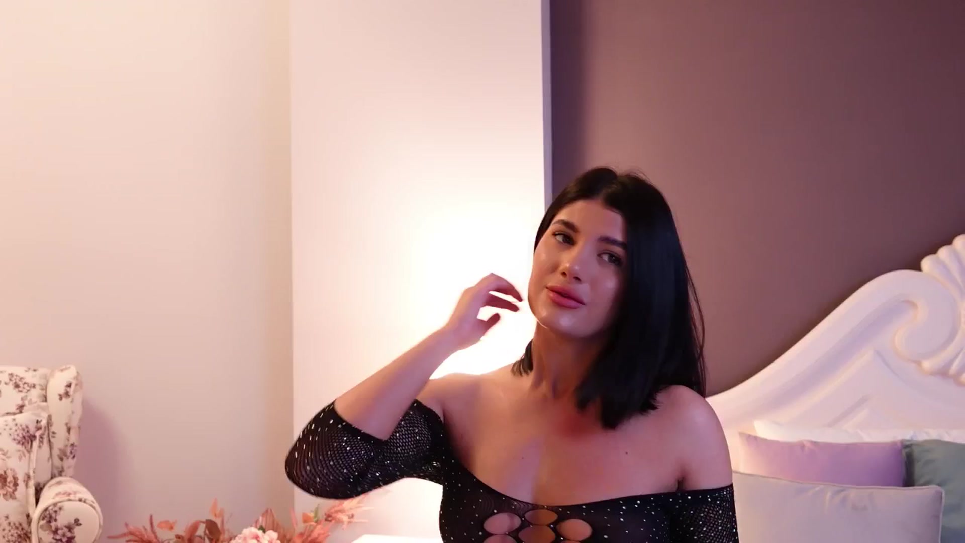 Gallery image thumbnail from AngelaFaye's myfreecams stream on, 05/27/2024, 09:40 image 3 of 20