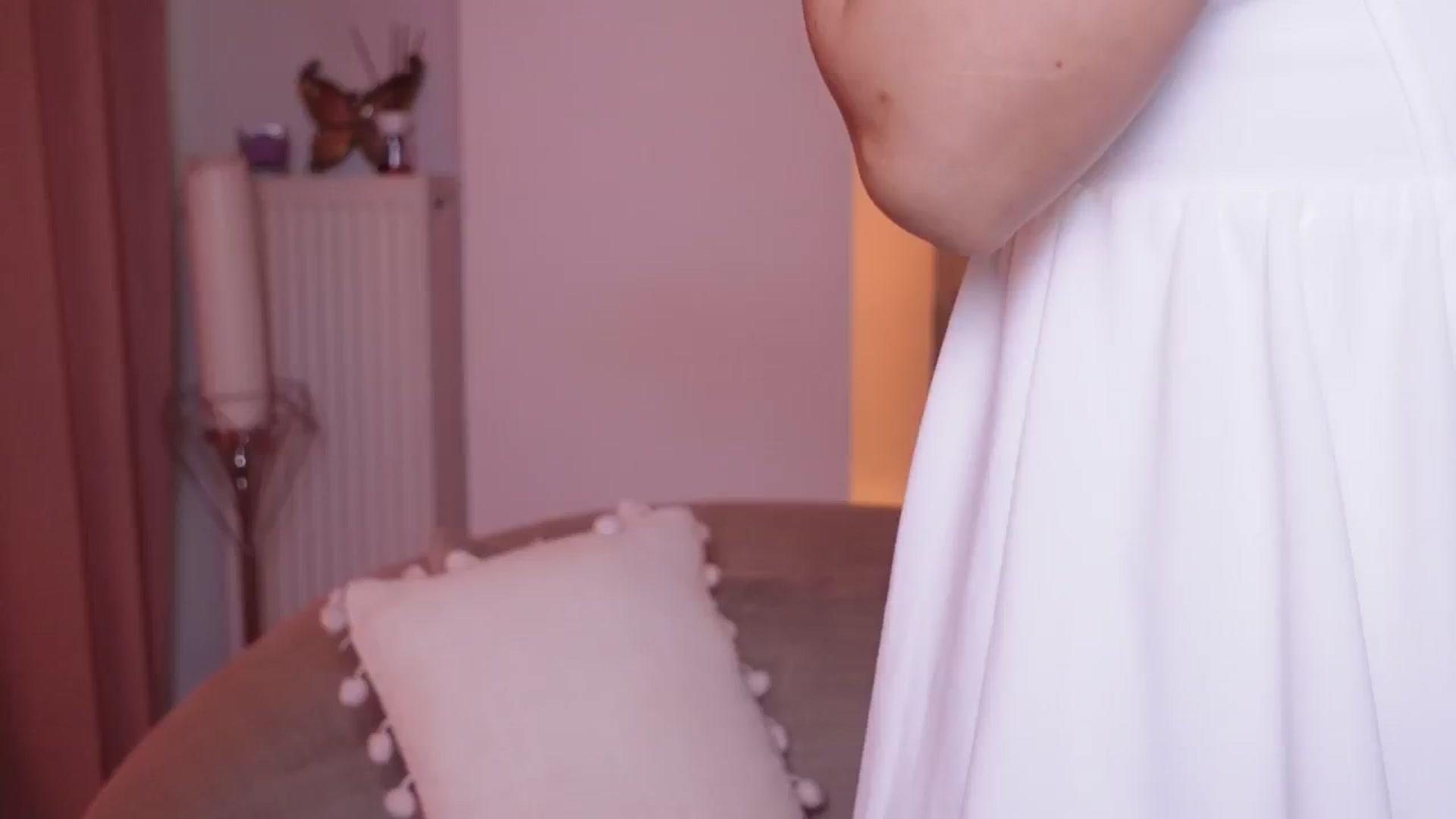 Gallery image thumbnail from AngelaFaye's myfreecams stream on, 08/24/2024, 11:33 image 1 of 20