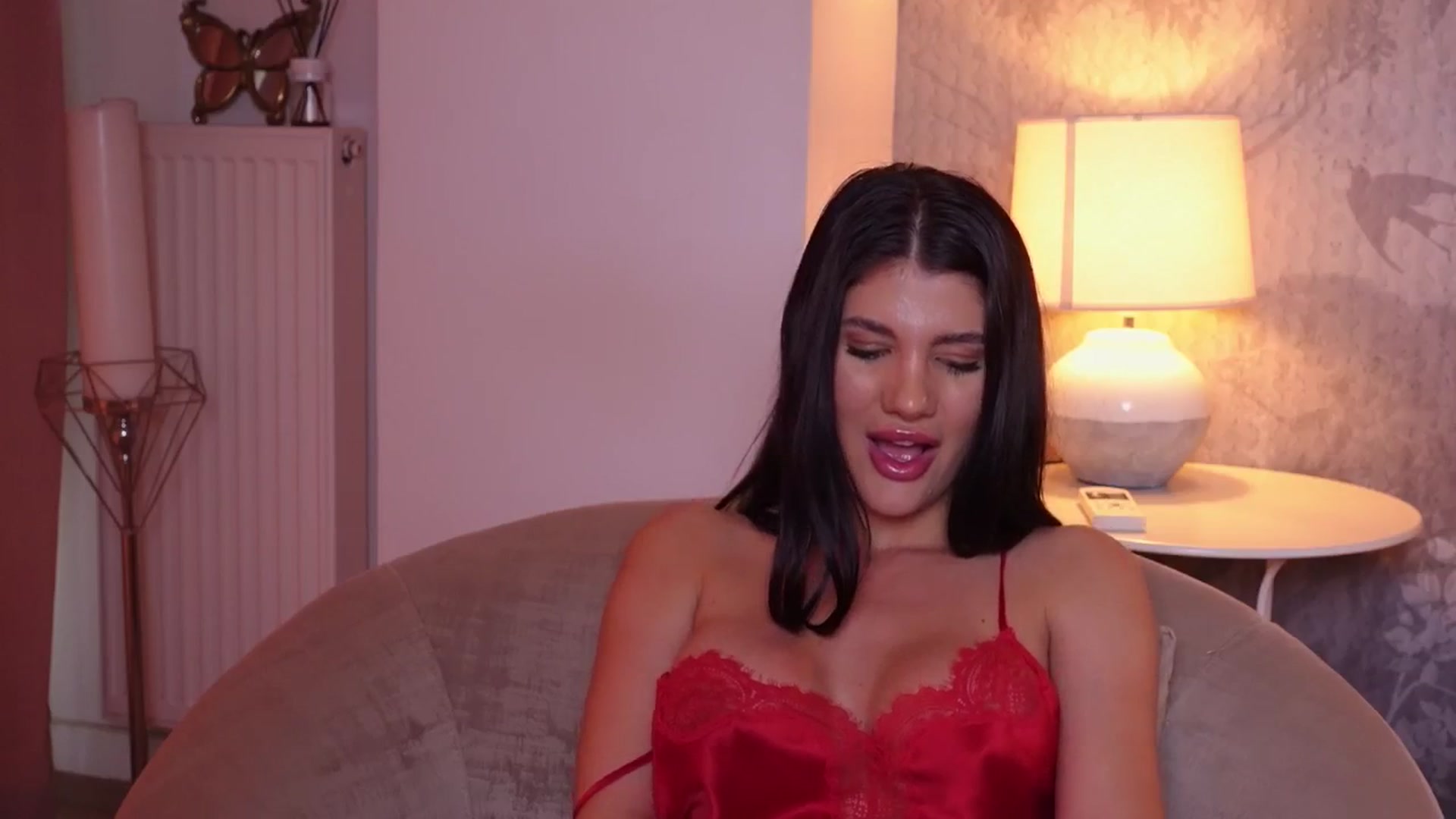 Gallery image thumbnail from AngelaFaye's myfreecams stream on, 10/25/2024, 12:45 image 4 of 20