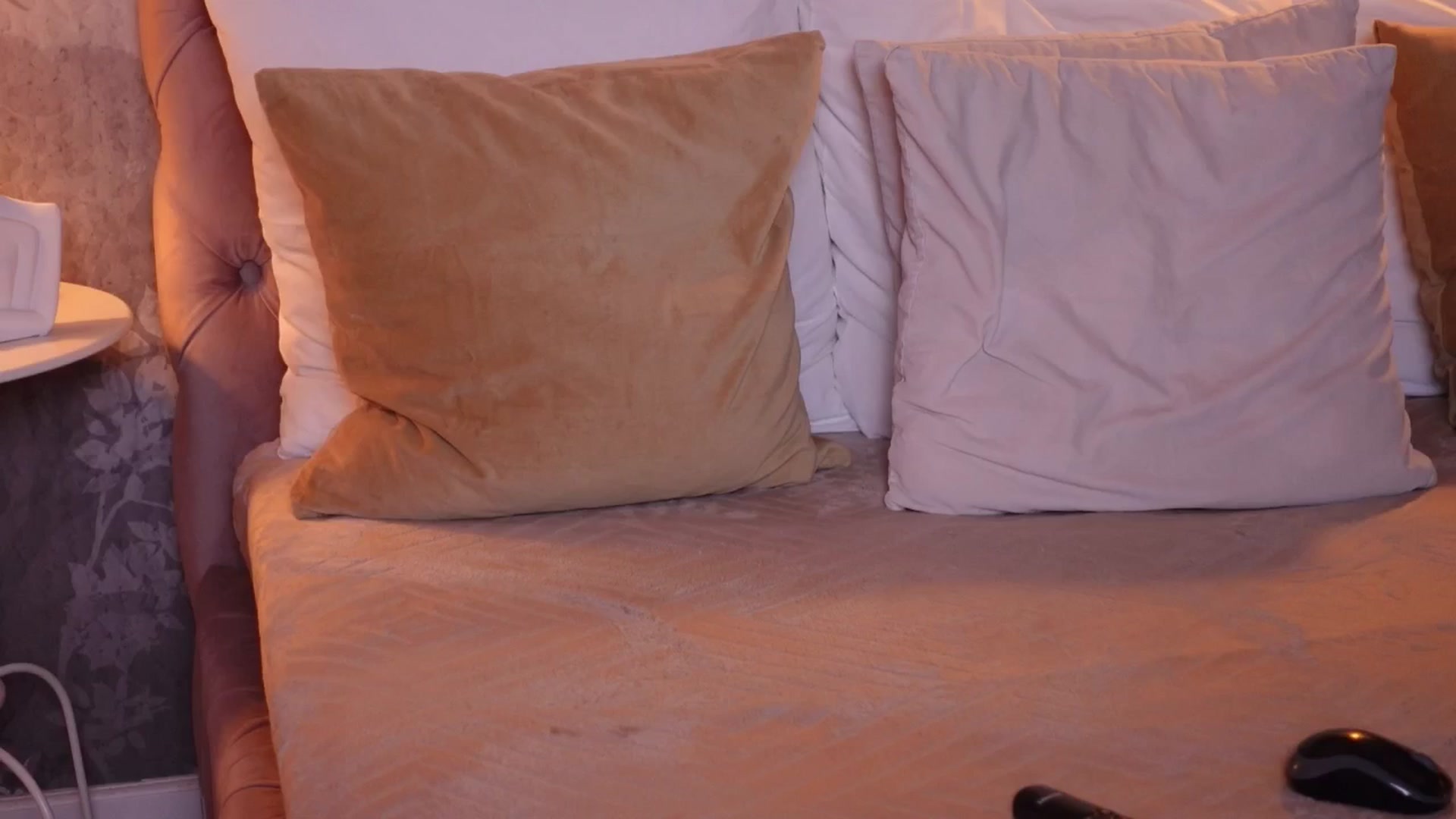 Gallery image thumbnail from AngelaFaye's myfreecams stream on, 03/10/2025, 09:50 image 18 of 20