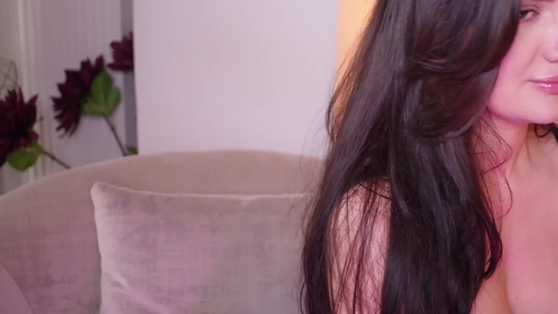 Gallery image thumbnail from AngelaFaye's myfreecams stream on, 04/03/2026, 12:20 image 13 of 20