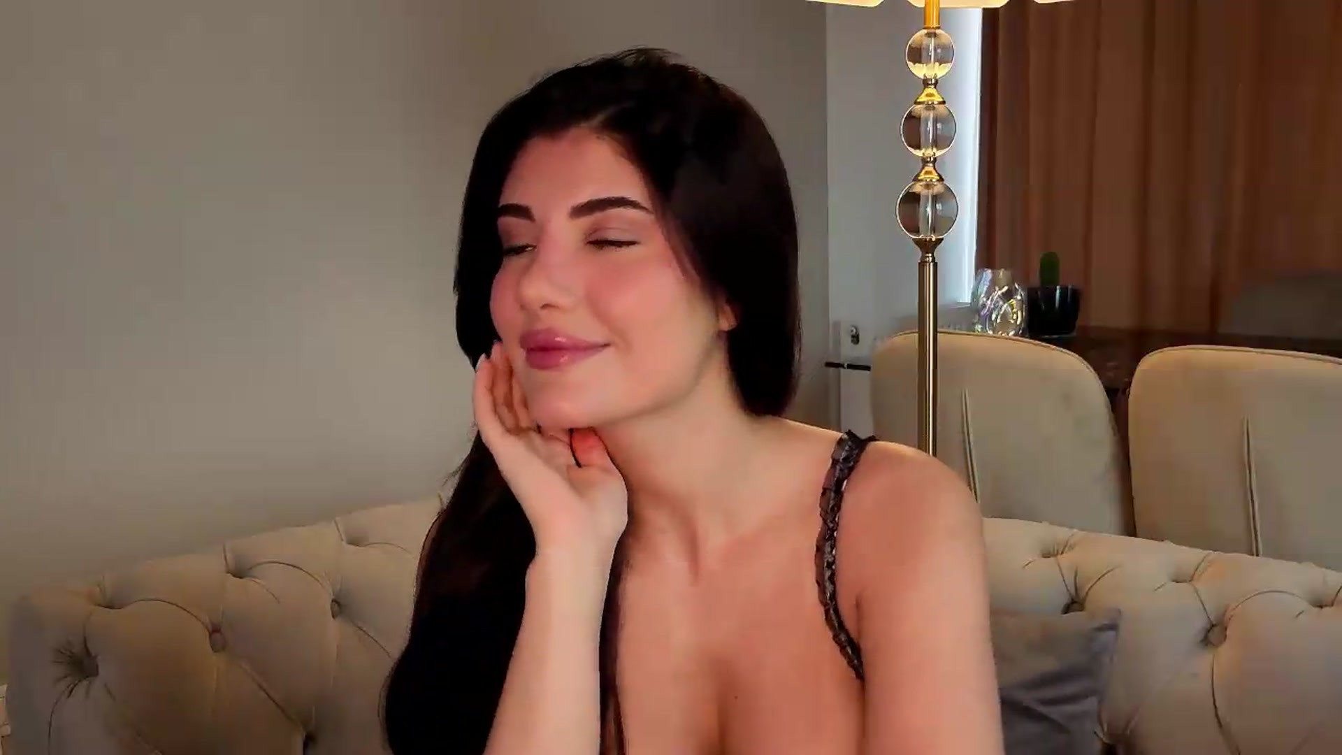 Gallery image thumbnail from AngelaFaye's myfreecams stream on, 06/26/2026, 08:29 image 17 of 20