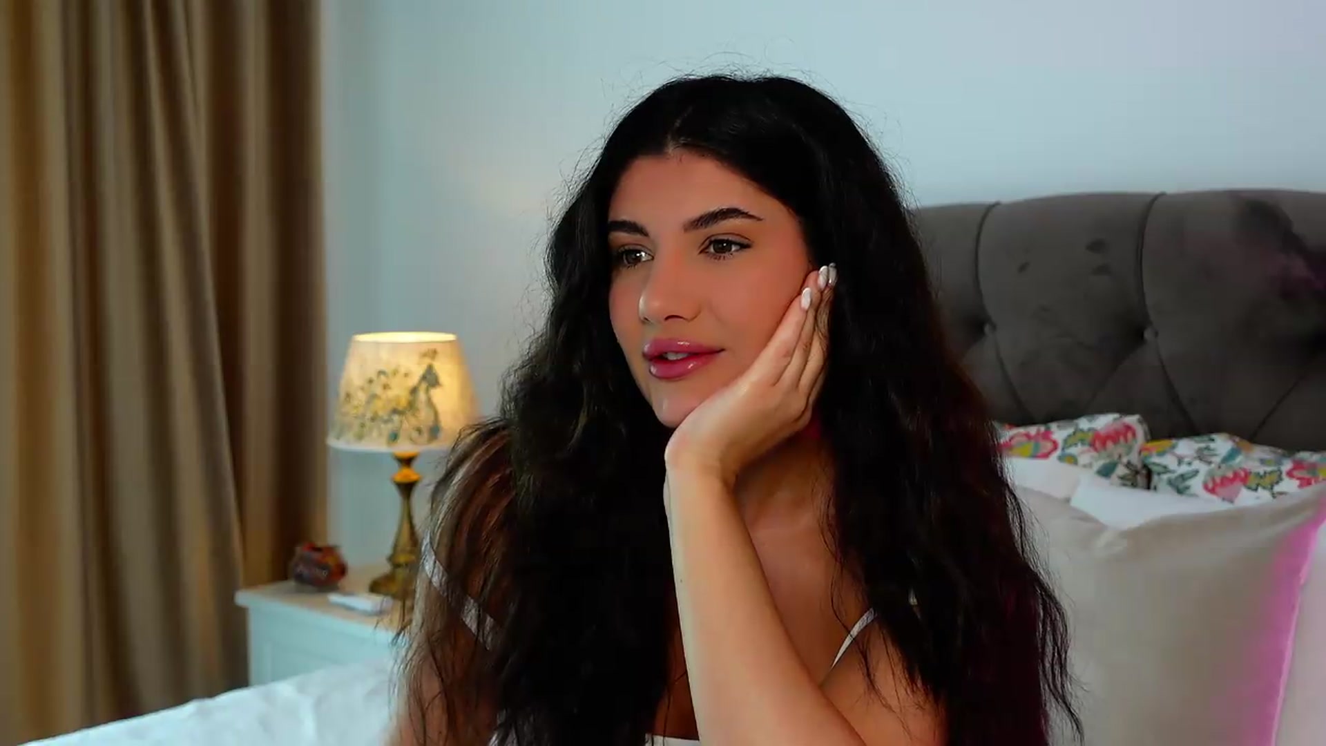 Gallery image thumbnail from AngelaFaye's myfreecams stream on, 07/20/2026, 08:27 image 11 of 20
