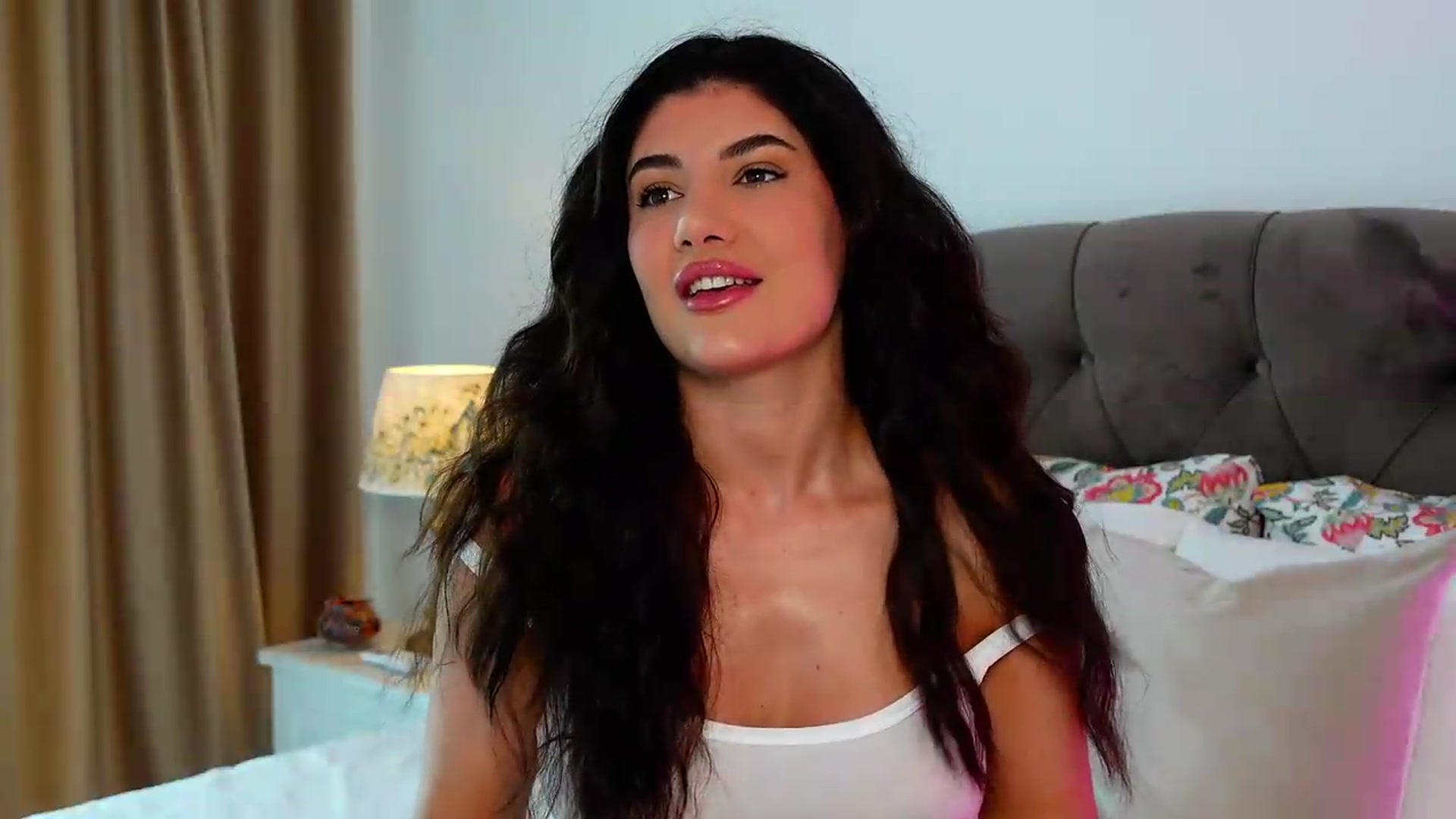 Gallery image thumbnail from AngelaFaye's myfreecams stream on, 07/20/2026, 08:27 image 10 of 20