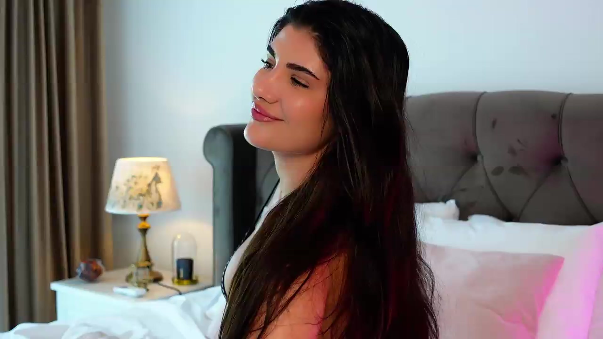 Gallery image thumbnail from AngelaFaye's myfreecams stream on, 07/29/2026, 11:07 image 1 of 20