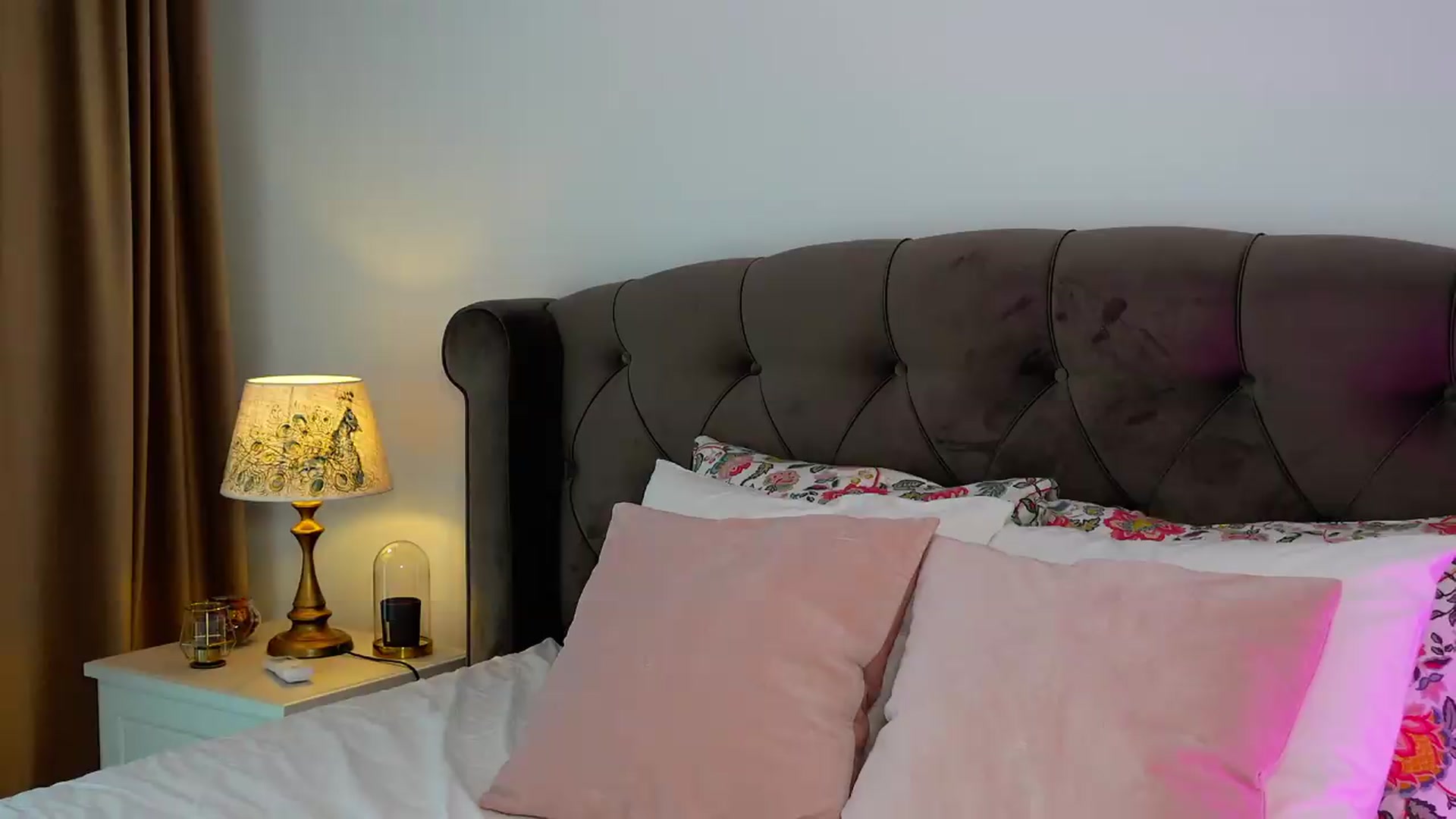 Gallery image thumbnail from AngelaFaye's myfreecams stream on, 08/13/2026, 07:57 image 13 of 20