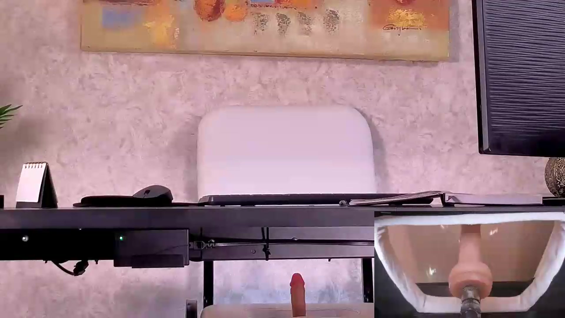 Gallery image thumbnail from AngelaM's myfreecams stream on, 05/14/2026, 19:34 image 12 of 20