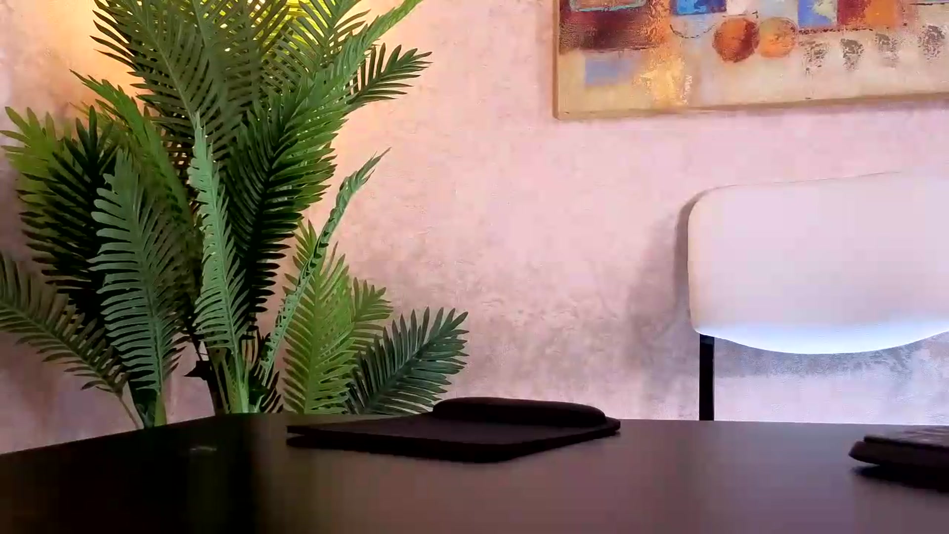 Gallery image thumbnail from AngelaM's myfreecams stream on, 05/18/2026, 20:00 image 8 of 20