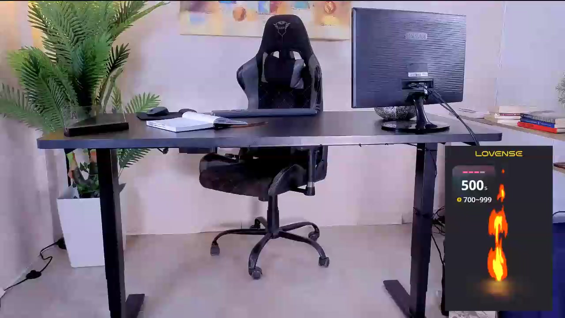 Gallery image thumbnail from AngelaM's myfreecams stream on, 06/23/2026, 06:20 image 1 of 20